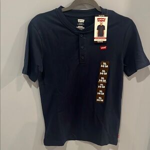LEVI’S Youth XL Henley Shirt